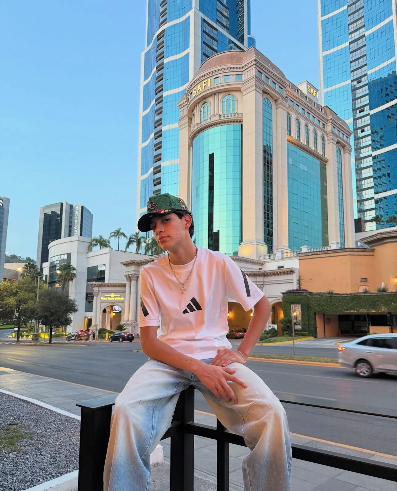 LOS SANTOS